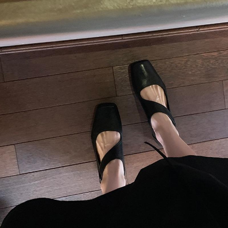 ~ Высококачественные текстурированные туфли из мягкой кожи с квадратным носком, толстым каблуком и узором в виде лошади, туфли-лодочки на высоком каблуке, женские осенние модели