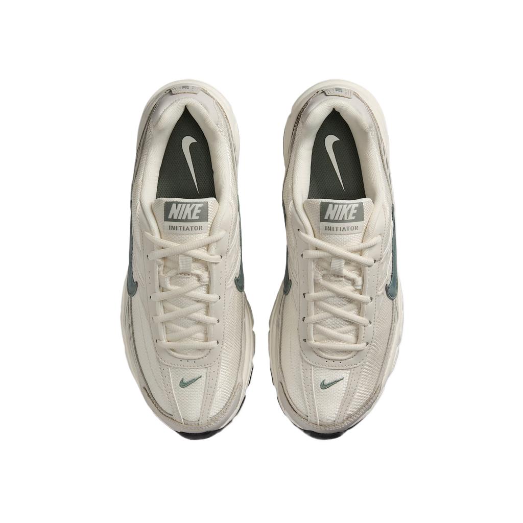 Nike Initiator Soft Pearl Light Orewood Brown Dark Smoke Grey Clay Green Women's IH0579-012
