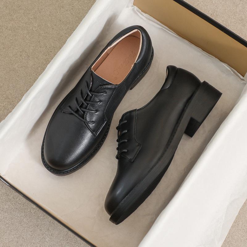 Женские черные кожаные мокасины в британском стиле — мягкая подошва, средний каблук, плоская рабочая обувь на осень 2025 г.