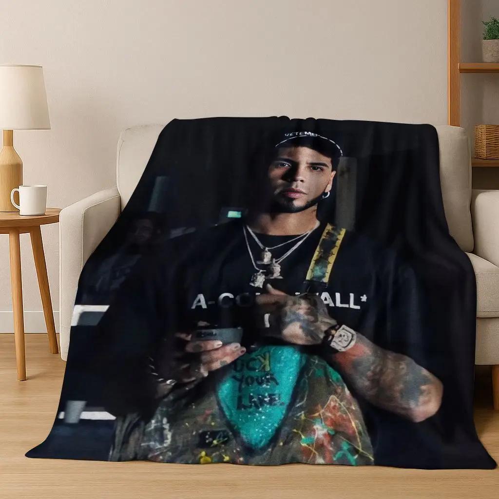 Бесплатное одеяло из фланели со звездой рэпера Anuel AA, хип-хоп исполнителя, мягкое, теплое, плед для спальни, гостиной, кровати, кемпинга, пикника, подарок