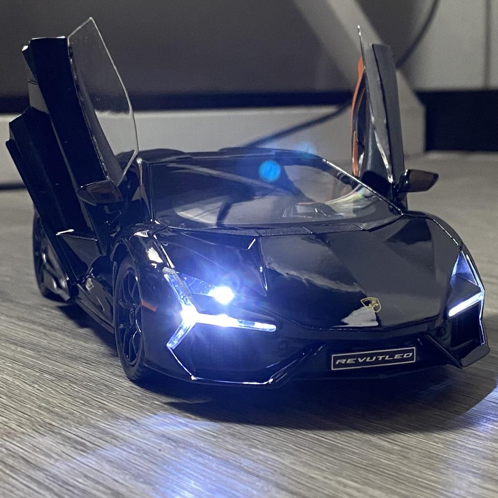 1:24 Lamborghini Revuelto Super Sports Car Alloy Metal Diecast Model Car Ornament Decoration Collectibles Kids Toy Birthday Gift
