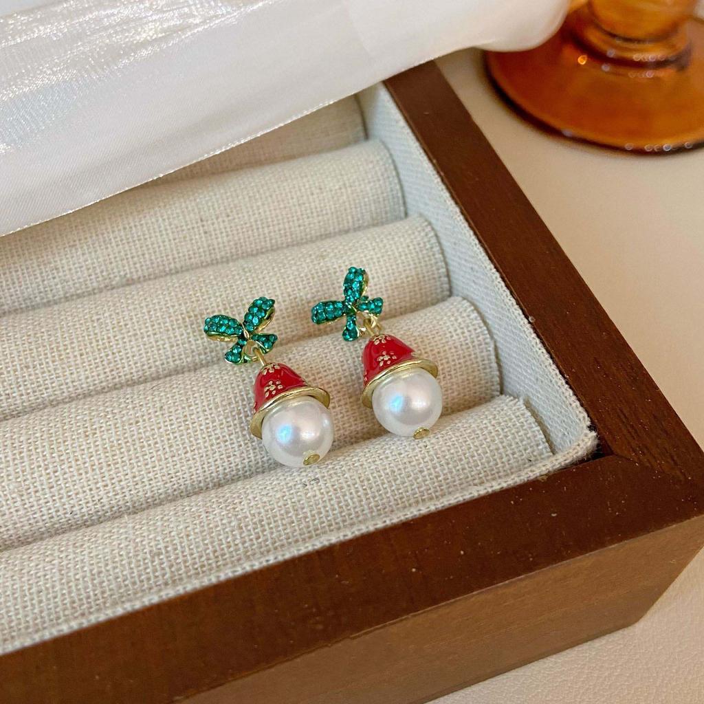 Модные рождественские зеленые серьги-бантики для ушей, женские изысканные маленькие серьги-колокольчики, рождественские подарки