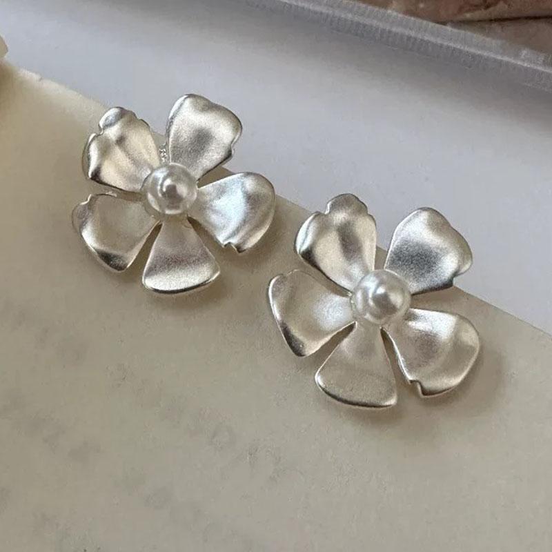 925 Sterling Silver Vintage Earrings For Women Trendy Simple Pearl Flower Earring Jewelry Prevent Allergy Party Accessories