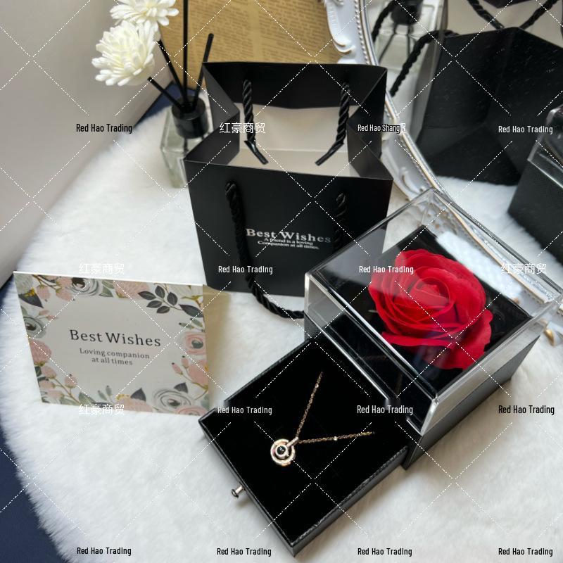 Подарочная коробка в форме сердца для розы и ожерелья: Набор из стабилизированных цветов на День святого Валентина и День матери