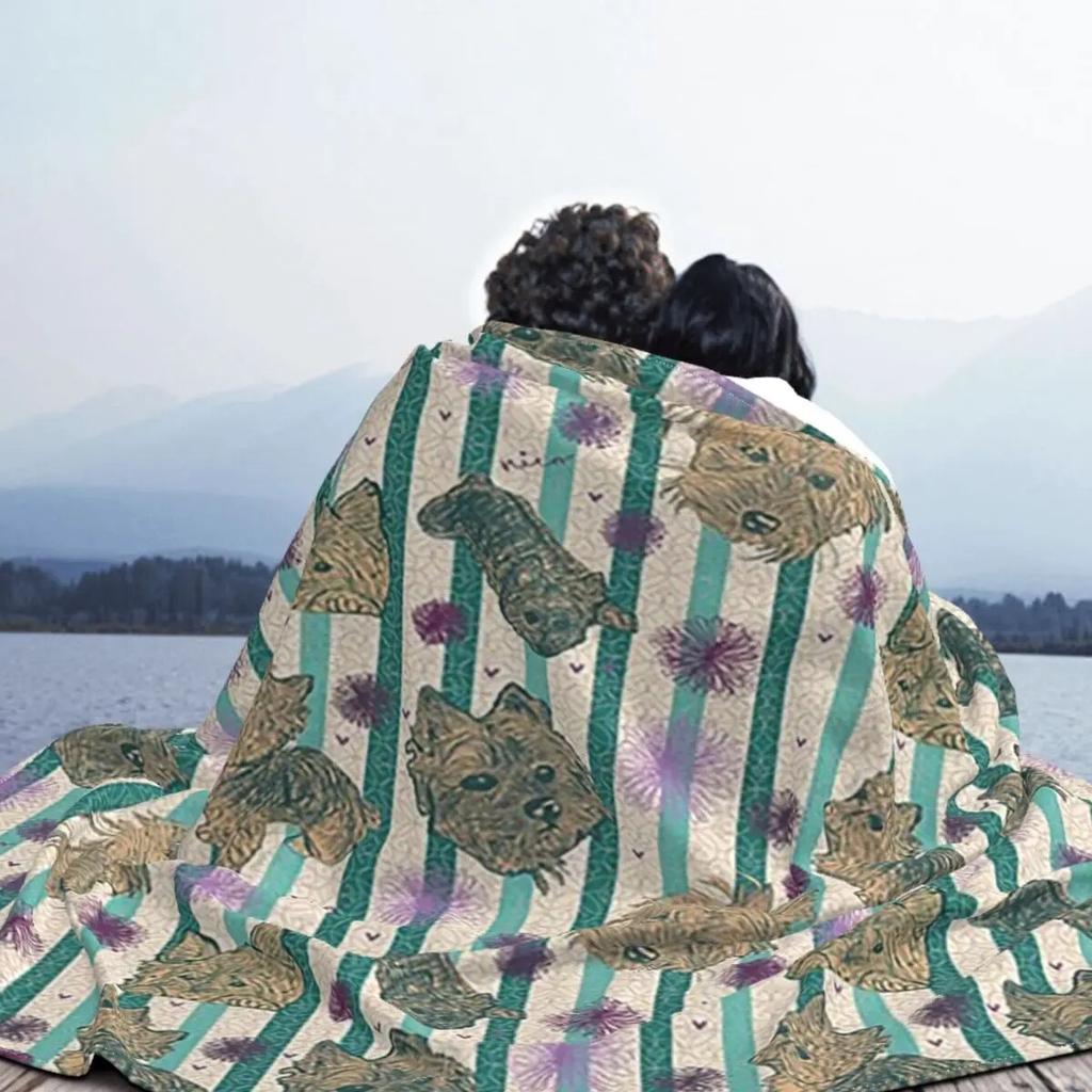 Одеяла для собак йоркширского терьера, фланелевые пледы с принтом аниме, многофункциональные легкие пледы для дивана, уличный коврик