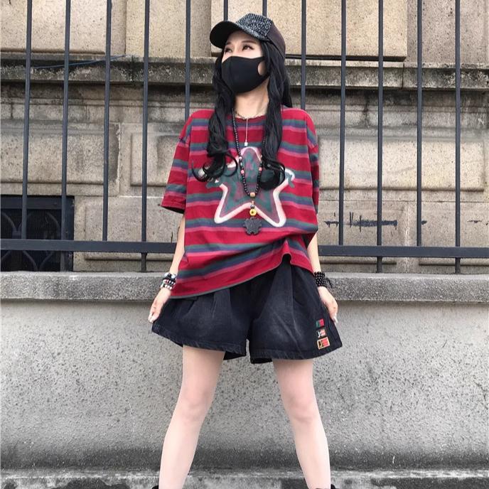 DIMANAF 2025 Летняя футболка женская с принтом звезд в полоску с коротким рукавом свободная черная