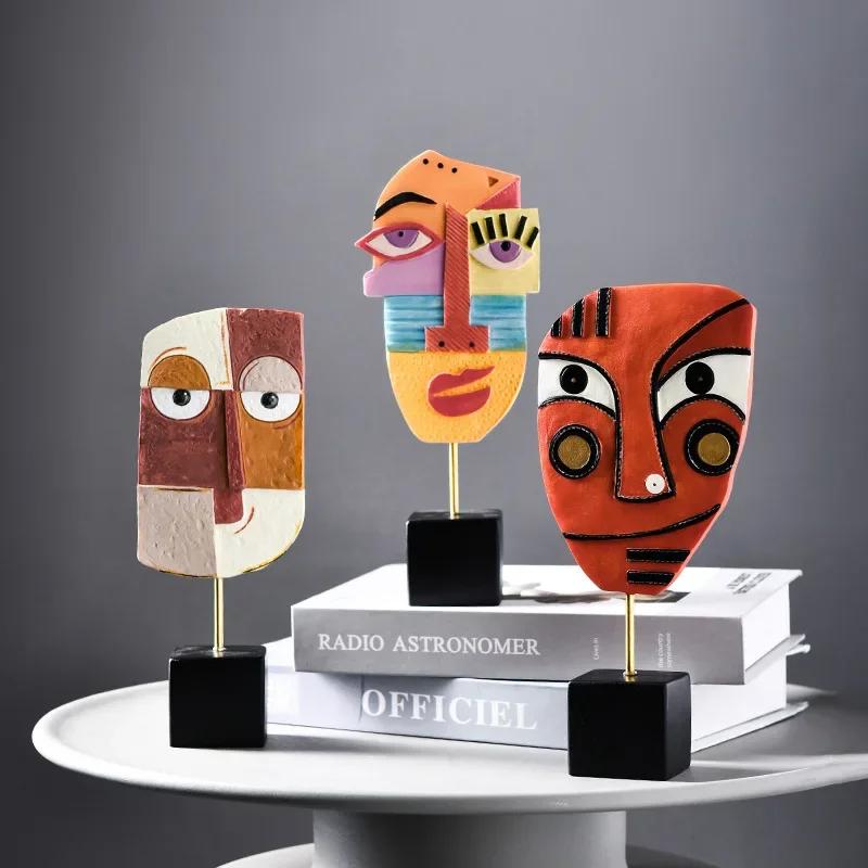 Nordic Resin Face Art Craft Decor Традиционные абстрактные фигурки для стола и шкафа Креативный декор для гостиной Домашние украшения