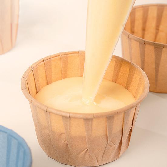 50 шт., устойчивые к высоким температурам чашки для торта, жиронепроницаемая бумага, водонепроницаемые, легко извлекаемые из формы, одноразовые пищевые чашки для выпечки