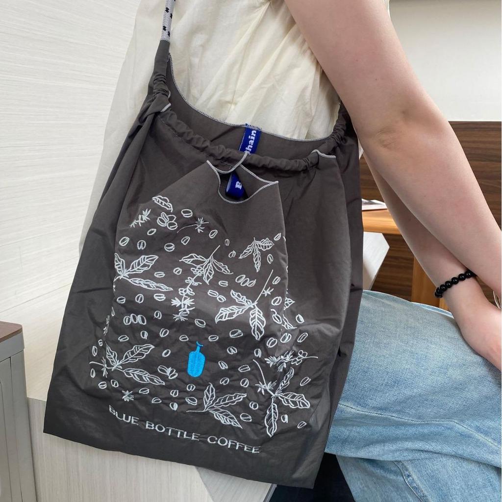 Женская сумка-шоппер из вышитого синего нейлона большой вместимости - складная и портативная сумка через плечо/через плечо