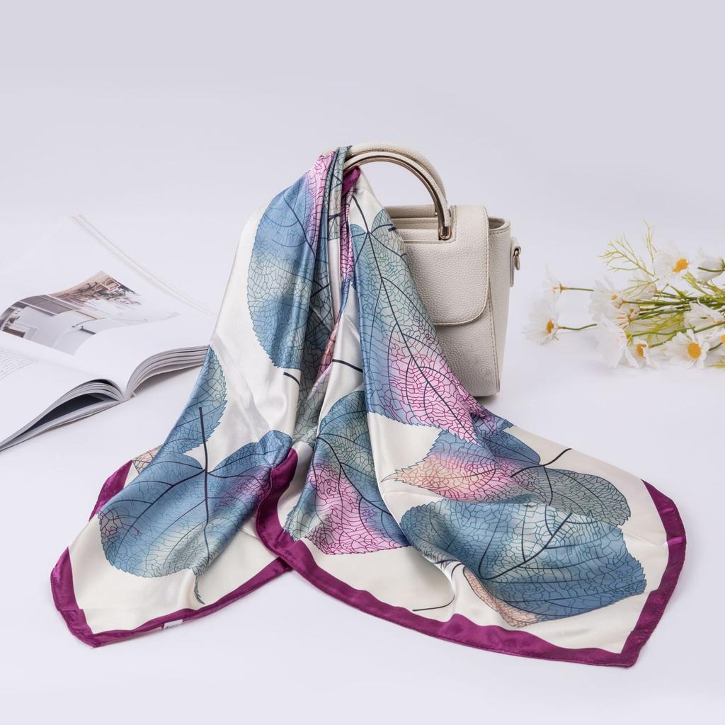 High-quality Luxurious Silk Scarves Headband Scarfs Neck Scarf For Women Chain Silk Scarf Women's Decorative Shawl