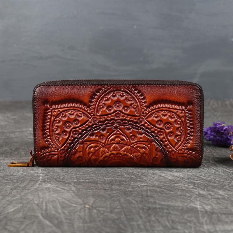 Women's Embossed Genuine Leather Zipper Clutch - Retro Ethnic Style Wallet