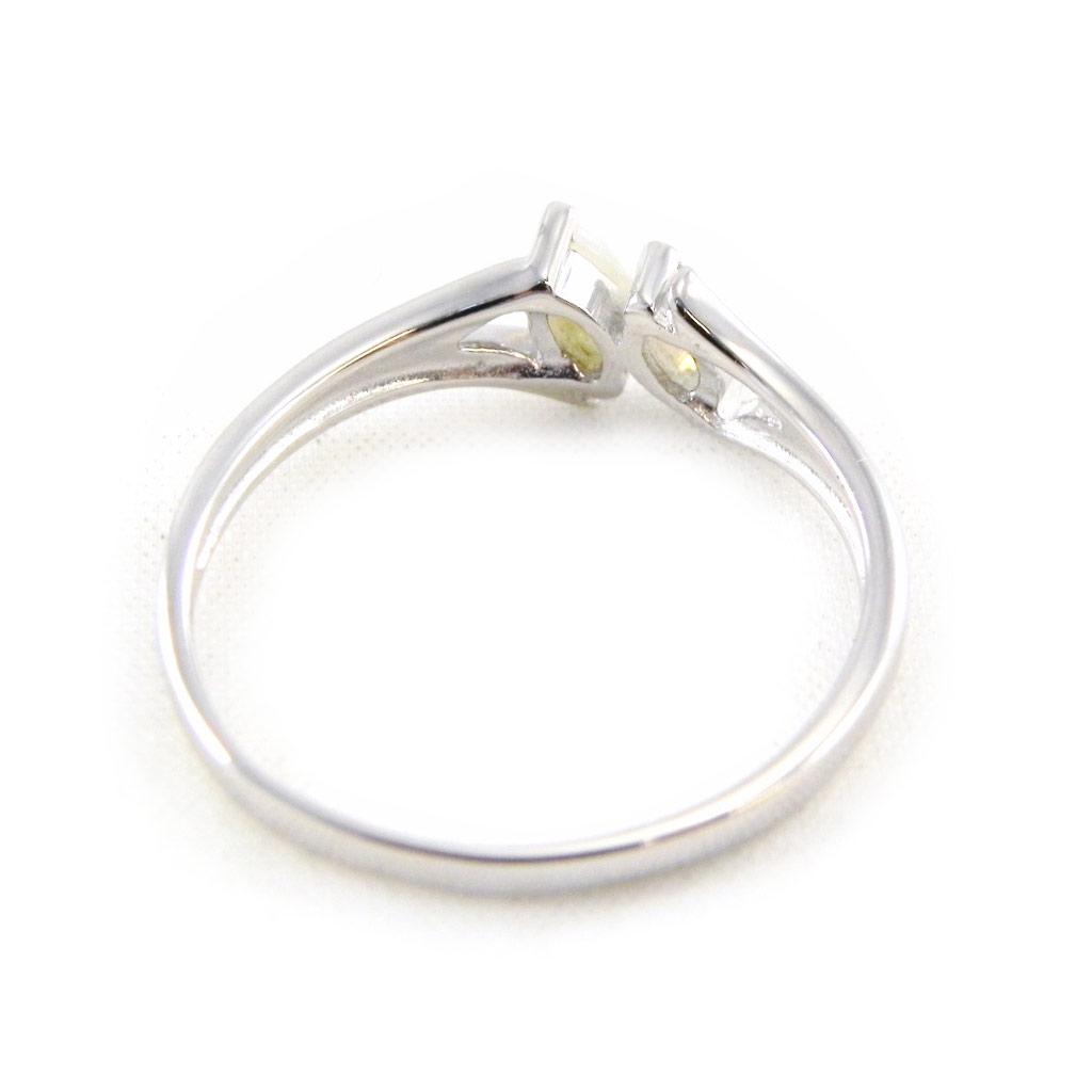 Серебряное кольцо 'Богиня Опала' Белое серебро (родий) - 5 мм