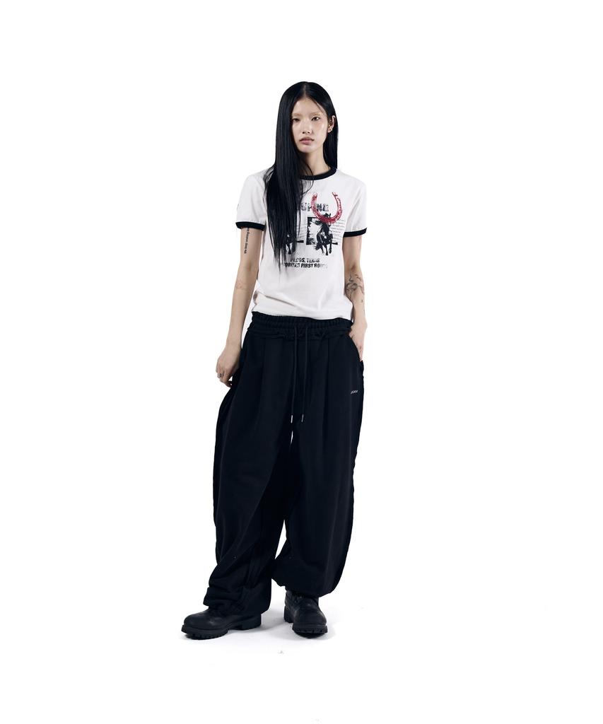 AAKAM Horseshoe Ringer Top (White)