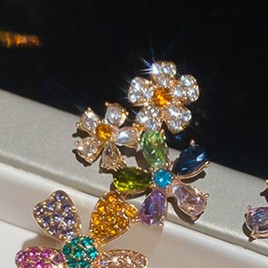 1 шт. Клипса на ухо Серьга Декор в форме красочного цветка Клипса на кость уха Яркий цвет Женская универсальная серьга