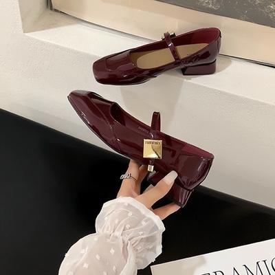 Версия из овчины~ Металлическая пряжка туфли Мэри Джейн с квадратным носком женские французские нежные повседневные красные туфли на толстом каблуке