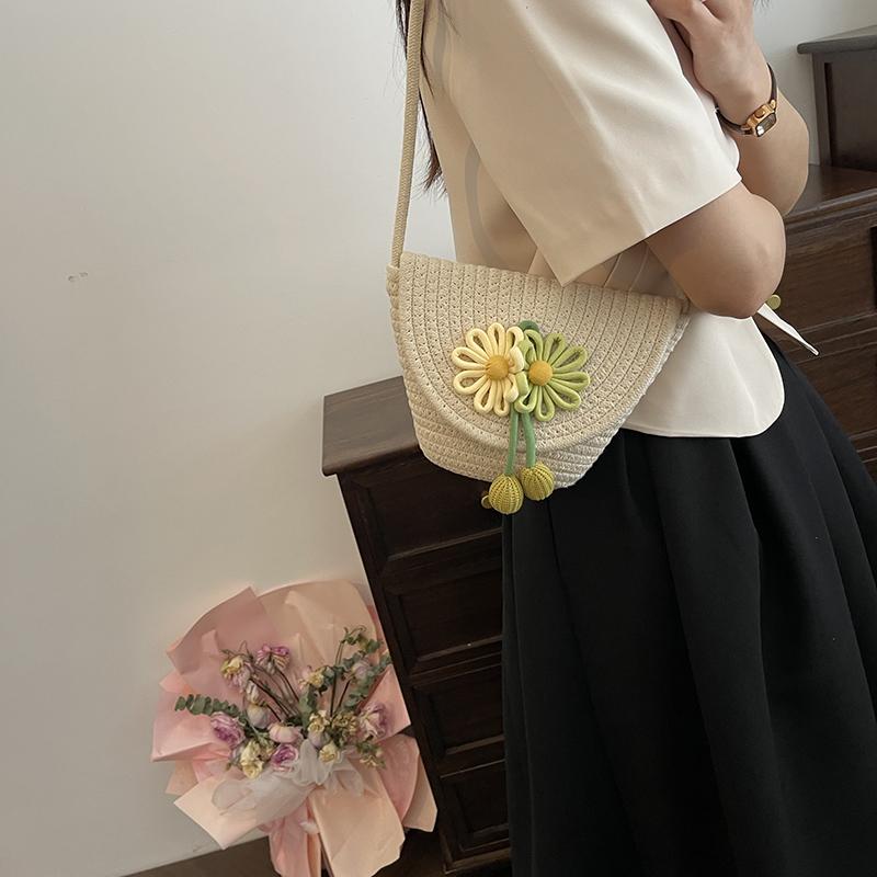 Цветовая контрастная плетеная женская сумка через плечо Маленький изящный кошелек для монет Легкий портативный милый цветочный декор свежий стиль