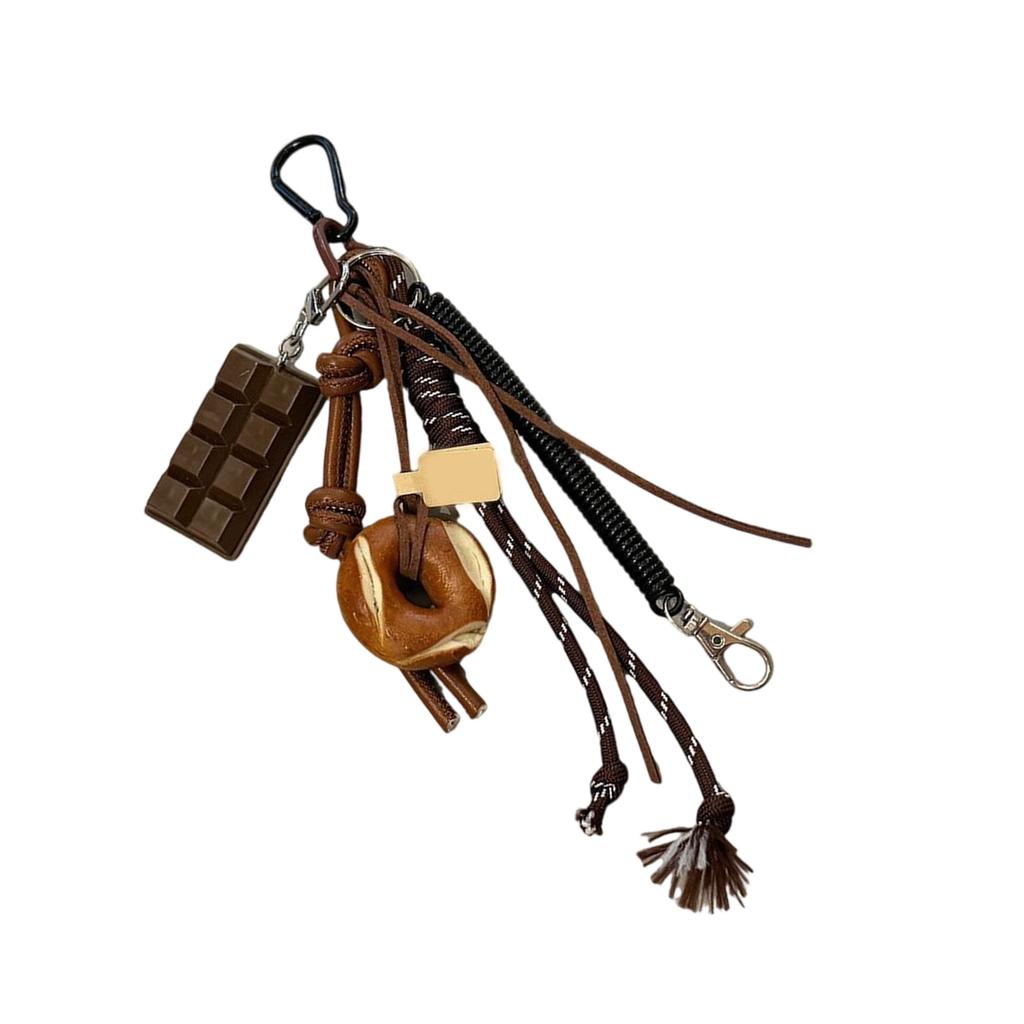 Прочный брелок в форме кренделя Подвесной модный аксессуар Добавляет веселья украшению вашего брелка Легко установить Стильные наряды