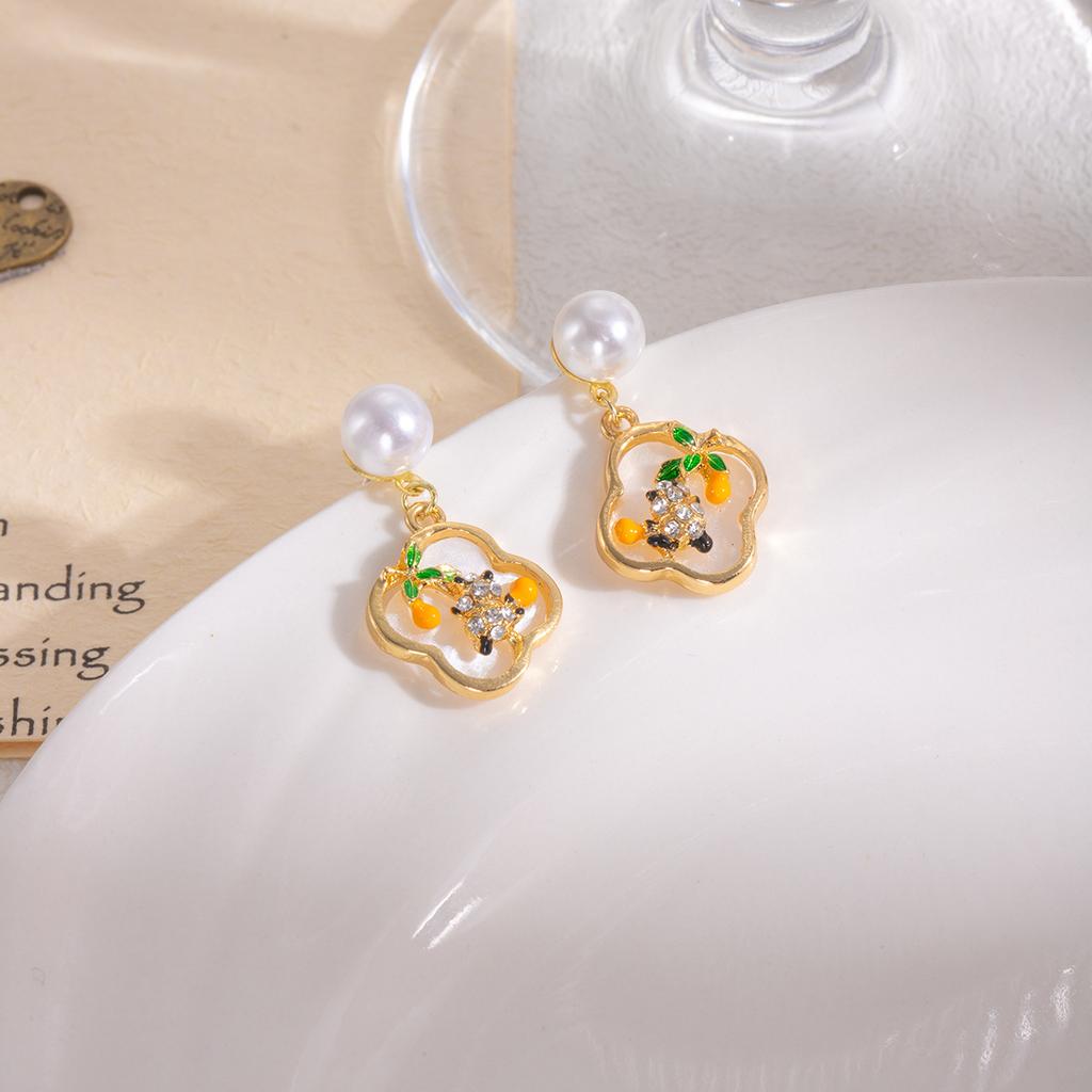 Panda Bamboo Leaf Diamond Pearl Earrings Female, Advanced Sense Super Immortal Temperament Persimmon Ruyi Earrings