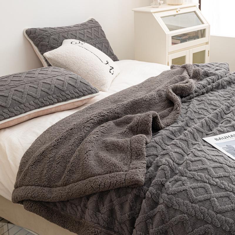 Плюшевый многоцветный плед из овечьей шерсти и тафты - Идеален для офиса, осени, зимы и всех сезонов