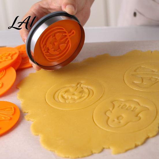 DIY Fondant Embosser Tools 8pcs Halloween Magnetic Cookie Stamp Molds Pumpkin Ghost And Skeleton Patterns Cutters for Design Interchangeable
