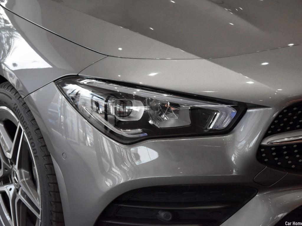 Подходит для 2020-2021 Mercedes-Benz CLA/W118 Крышка фары Прозрачная линза