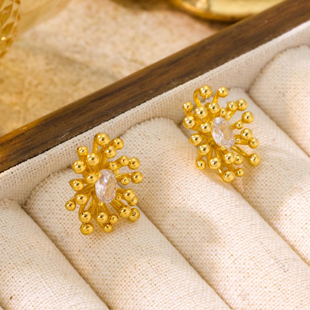 French Light Luxury Fashionable Personalized Fireworks Zircon Earrings Women'S High Sense Simple Exquisite Stud Earrings Temperament Commuter Earrings