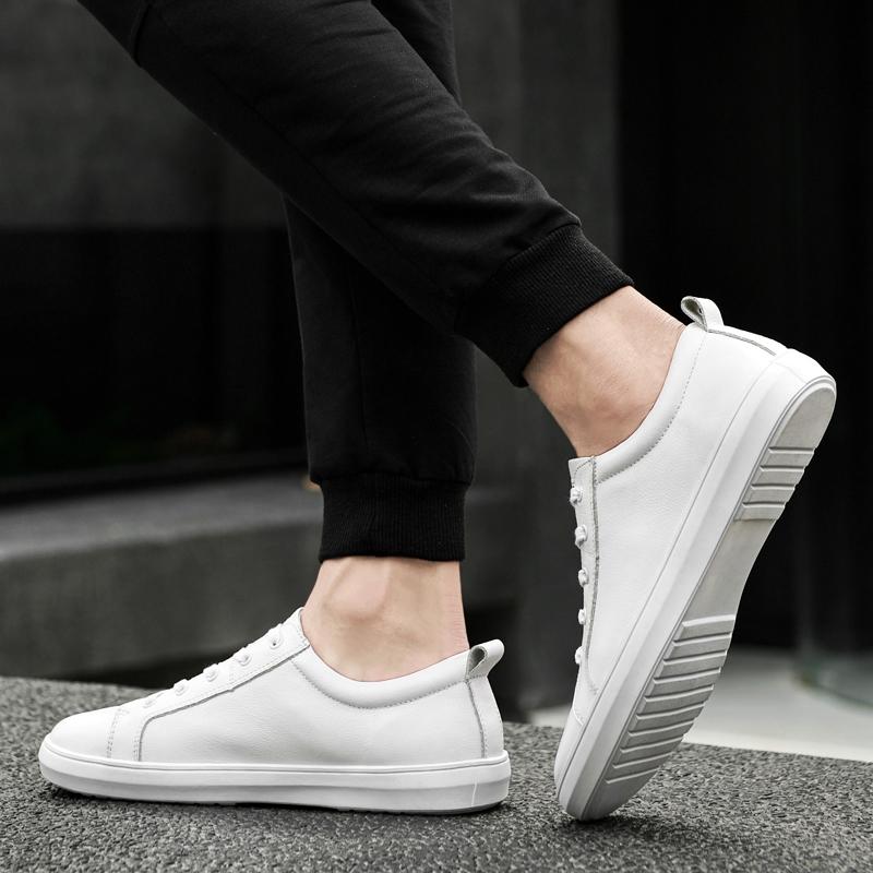 Мужские повседневные кроссовки на шнуровке, модные и удобные кроссовки. Повседневная мужская обувь из натуральной кожи.