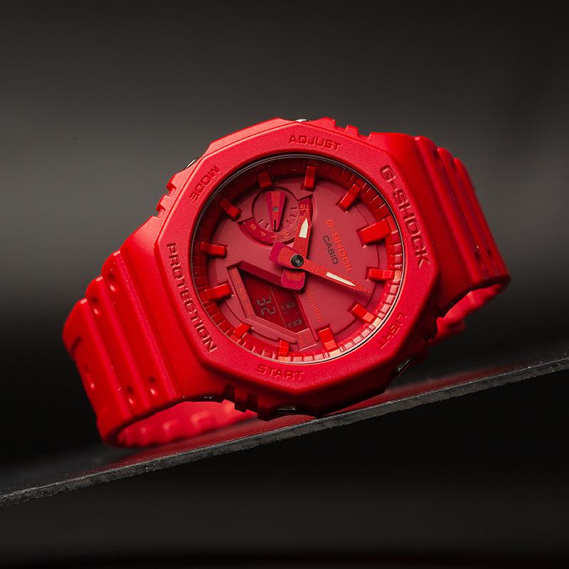 Casio Человек-паук Цвет Побережье Восьмиугольник Водонепроницаемый Кварцевый Механизм Смоляной Ремешок Японские и Корейские Часы Мужские Часы Красный Циферблат GA-2100-4APR-person