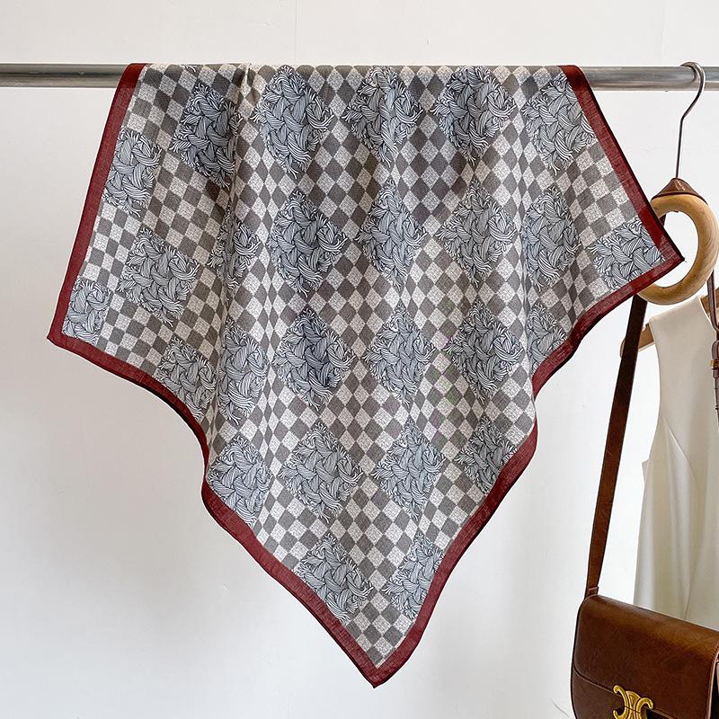 Chessboard plaid 71CM cotton and linen silk scarf small square scarf women's spring and autumn summer thin scarf scarf linen headscarf belt
