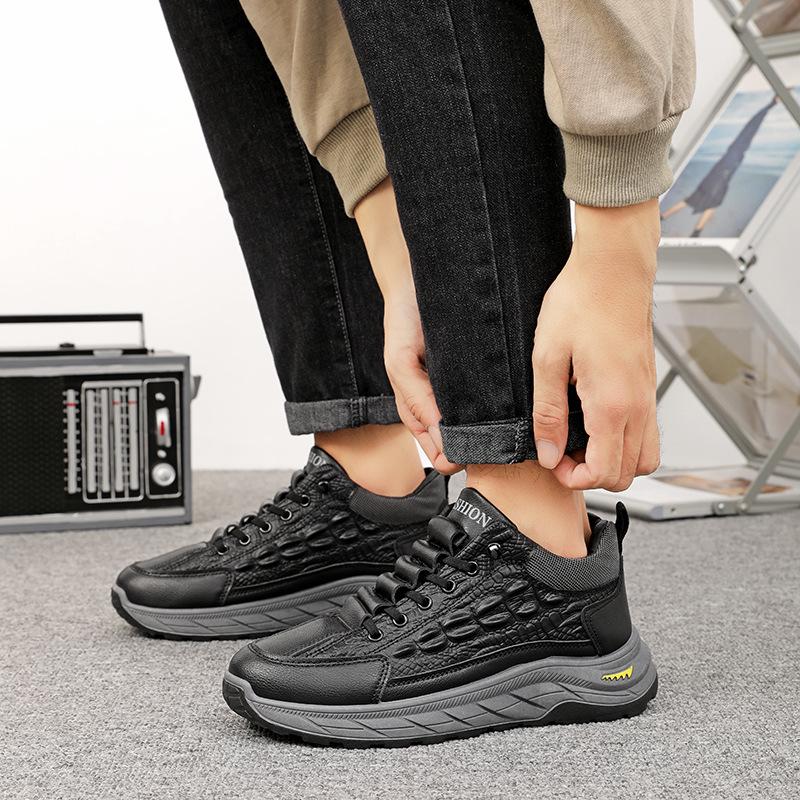 Мужские большие зимние хлопковые ботинки с крокодиловым узором и бархатной подкладкой