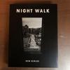 [ИСПОЛЬЗОВАЛ] (Первое издание) Кен Шлесс: Ночная прогулка (Иностранная книга) ШТАЙДЛ