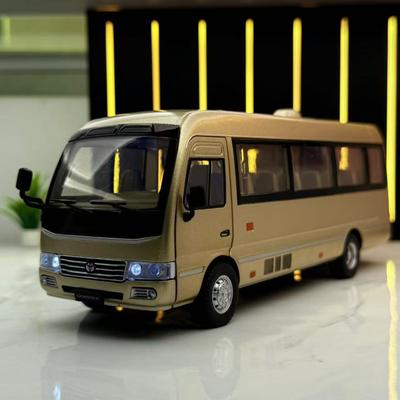 Моделирование 1:24 Модель автобуса Toyota Coaster из сплава, со звуком и светом, инерционная игрушечная машинка, коллекция, миниатюрная машинка, подарок для детей, мальчика