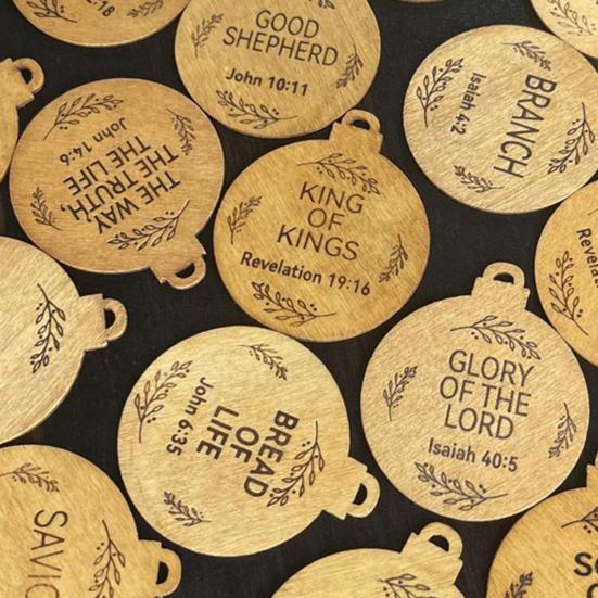 Yousheng 25Pcs Names of Jesus Ornaments Wooden Christmas Tree Decoration Name of Jesus Advent Hanging Sign for Tree Window Door Car Church Decor