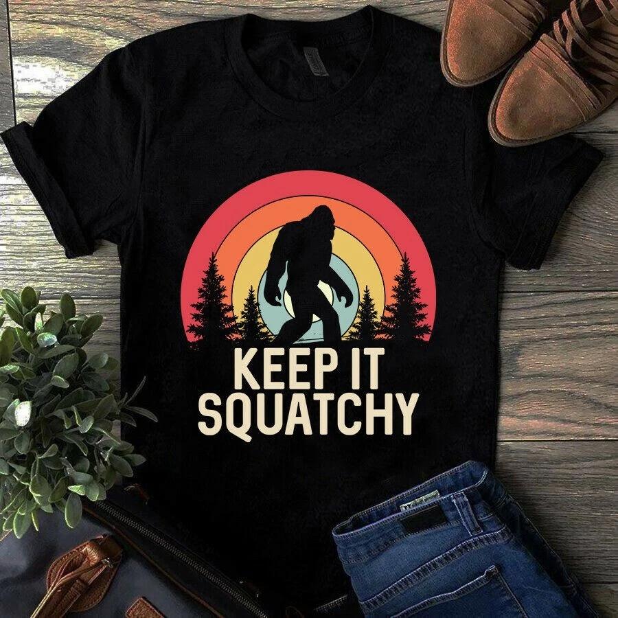 Keep It Squatchy Bigfoot Retro Vintage Men's and Women's T-shirts
