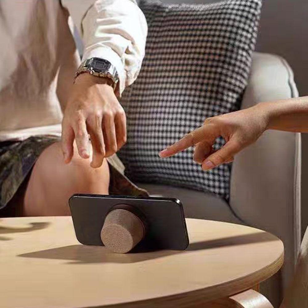 2 in 1 Magnetic Bluetooth Speaker Wireless Mini Bluetooth Speaker Car Use