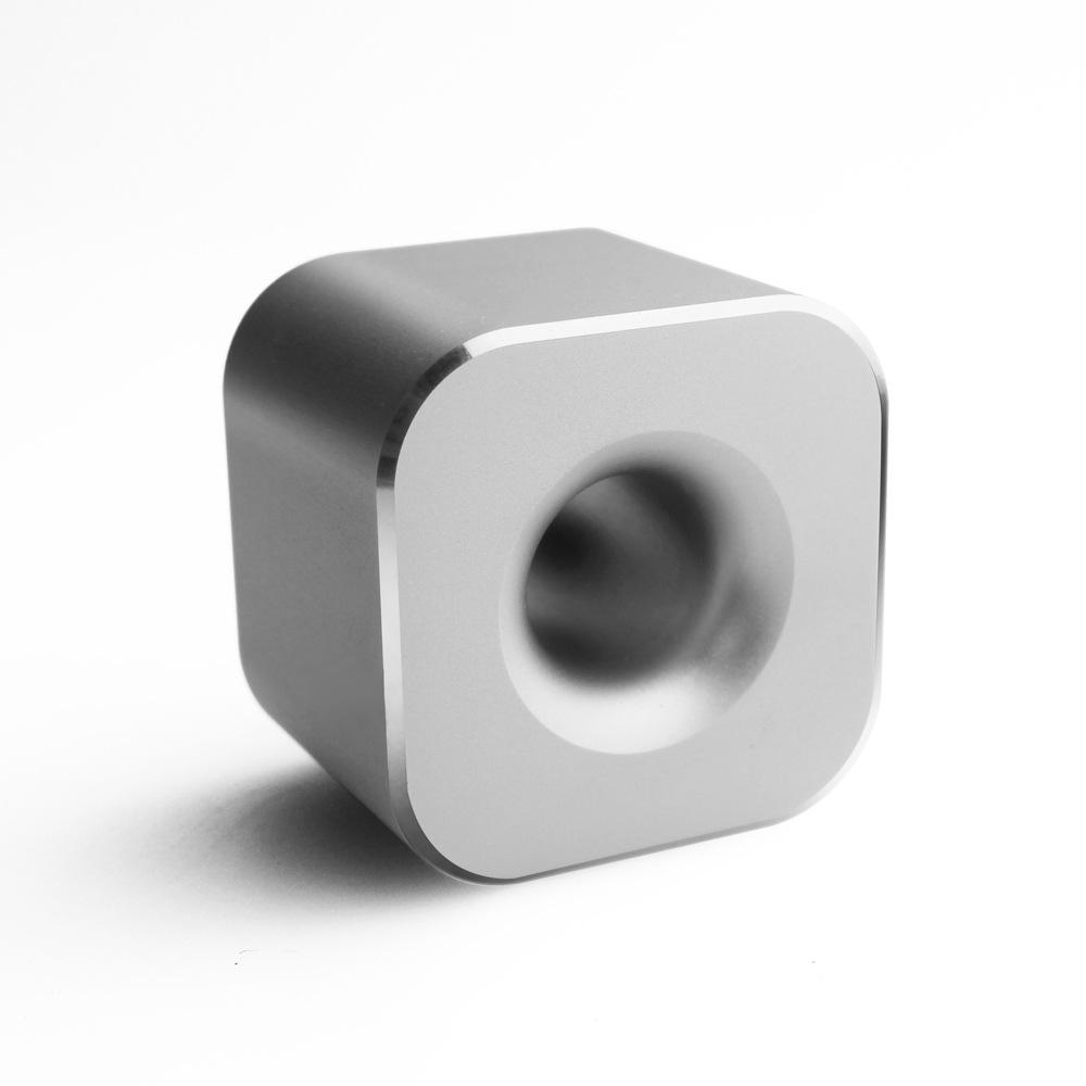 Держатель для ручек из алюминиевого сплава с нескользящей подушечкой, креативный настольный орнамент для студентов, отверстие для ручки, слот для карандаша, подставка для хранения карандашей, офис