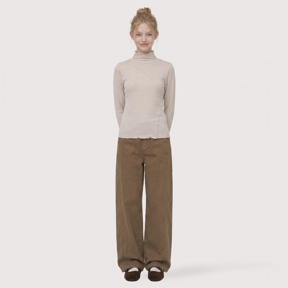 Thursday Island Diagonal Cut Turtleneck T266mts155w