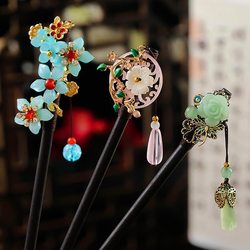 1PC Tassel Elegant Hair Accessories Pretty Ancient Style Classical Flower High-end Hairpin Exquisite Wooden