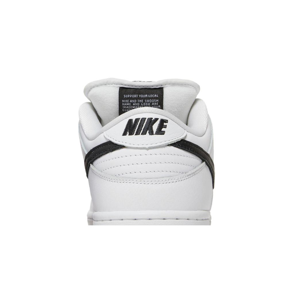 Nike Dunk Low SB 'White Gum' (Unisex) White / Black / White / Gum Light Brown Skate Shoes CD2563 101