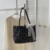 Chic Street Style Canvas Tote Bag For Women With Soft Texture And Spacious Design Ideal For Commuting