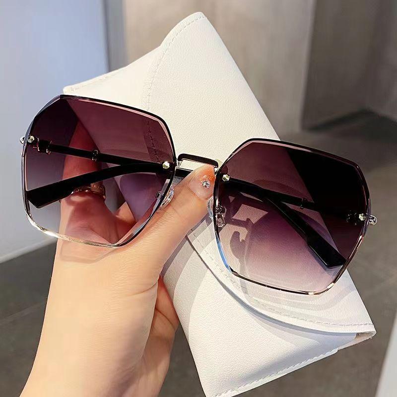 Солнцезащитные очки Gradual Change Gray Large Frame для мужчин, многоугольные металлические солнцезащитные очки для вождения, солнцезащитные очки Tide Seaside Travel