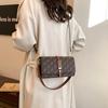 Новая женская сумка модная сумочка маленькая квадратная сумка популярный зарубежный стиль нишевая женская сумка на плечо сумка-мессенджер сумка подмышку
