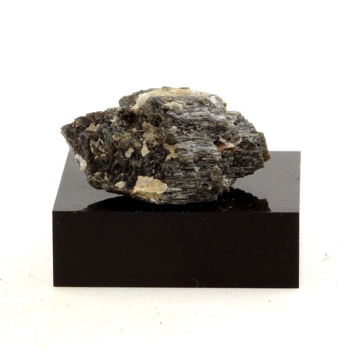 Acmite 44.81 carats