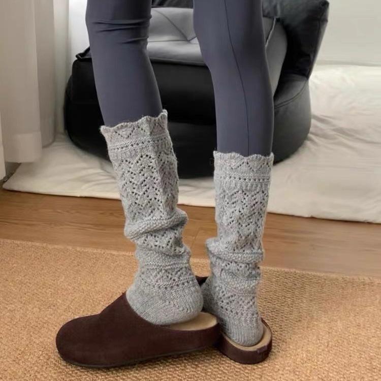 This Pair Of Shark Pants Looks So Good! Milky ~ You Can Also Have Ballet Style ~ Stocking Girls In Winter