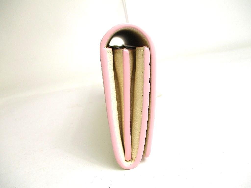 Подлинный BVLGARI Светло-розовый кремовый кожаный кошелек-конверт с золотой фурнитурой Continental #a440 Восстановленный