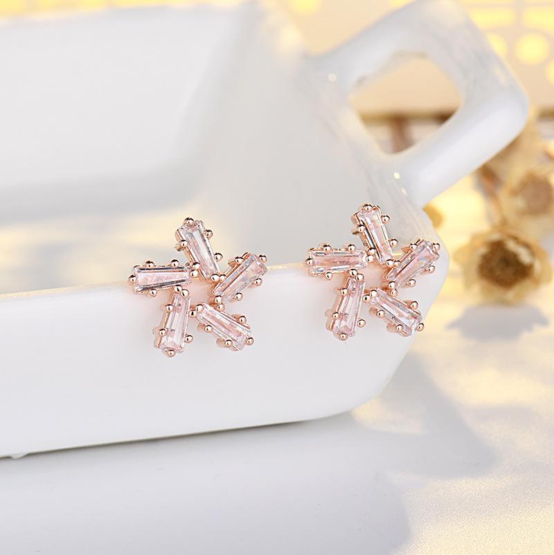 New 925 Sterling Silver High Quality Zircon Stud Earrings for Women Exquisite Student Girlfriend Jewelry Accessories Wedding