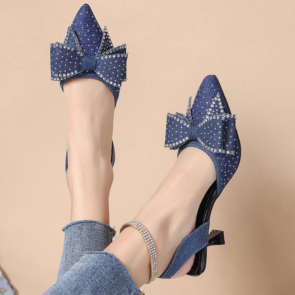 Модная джинсовая обувь со стразами для женщин 2025 весна новая с бантом на высоком каблуке летние полые остроносые туфли на тонком каблуке женские сандалии большого размера