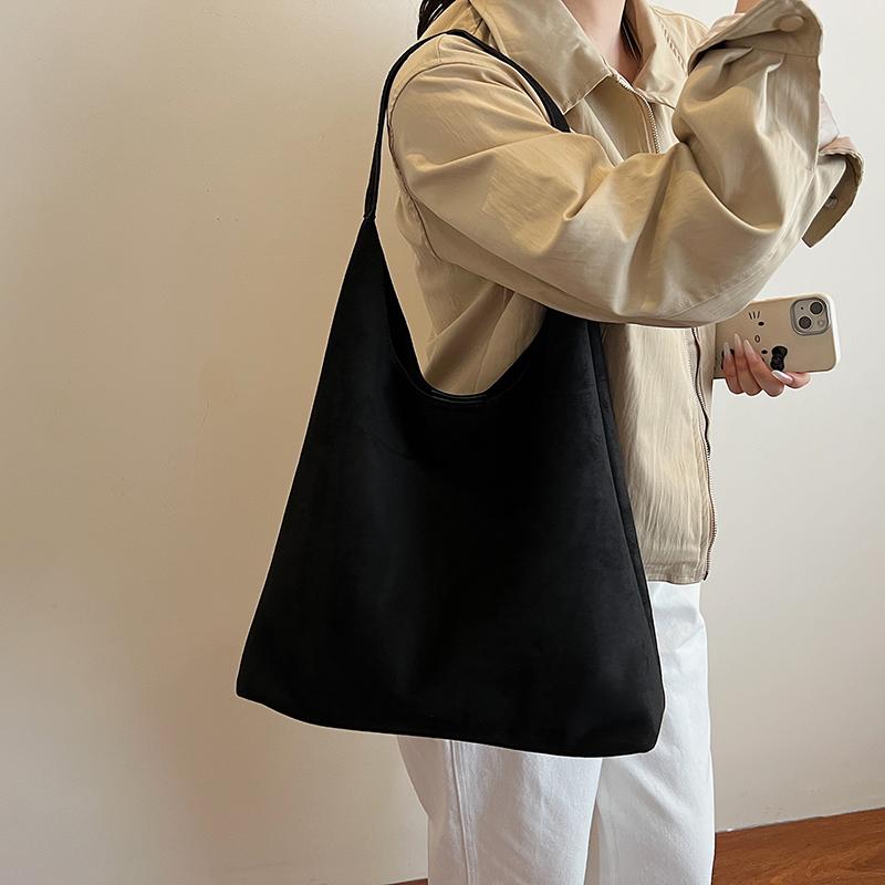 Large-capacity Tote Bag, Women's Korean Version, High-end Sense, Trendy Commuting, Simple and Versatile Shoulder Bag.