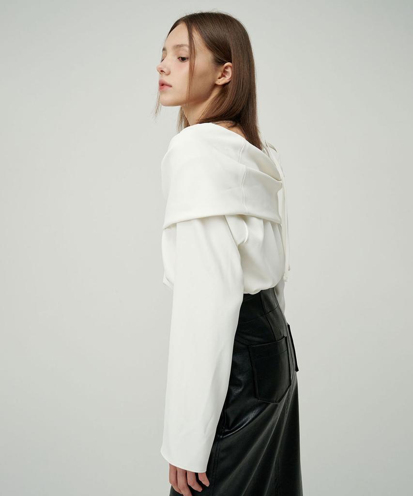 02ARMOIRE Romi Top _ White