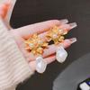 S серебряная игла золотой цветок неправильная жемчужная серьга-гвоздик женские антикварные легкая роскошь серьги с розой ушное украшение